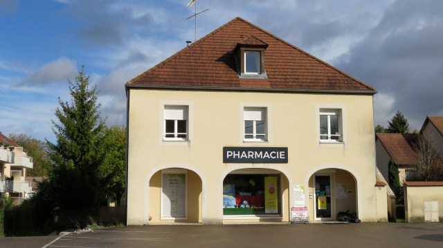 Pharmacie 7-11-19 002